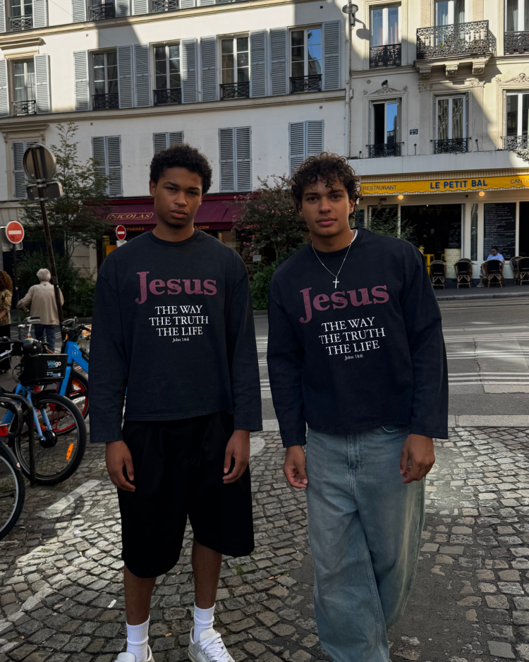 Jesus - Long Sleeve